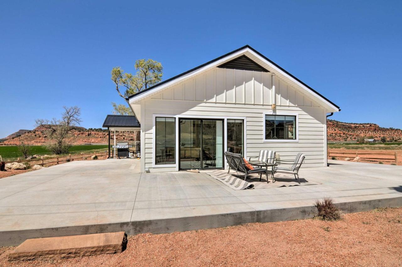 Modern Ranch House With Fire Pit And Valley Views คาแนบ ภายนอก รูปภาพ