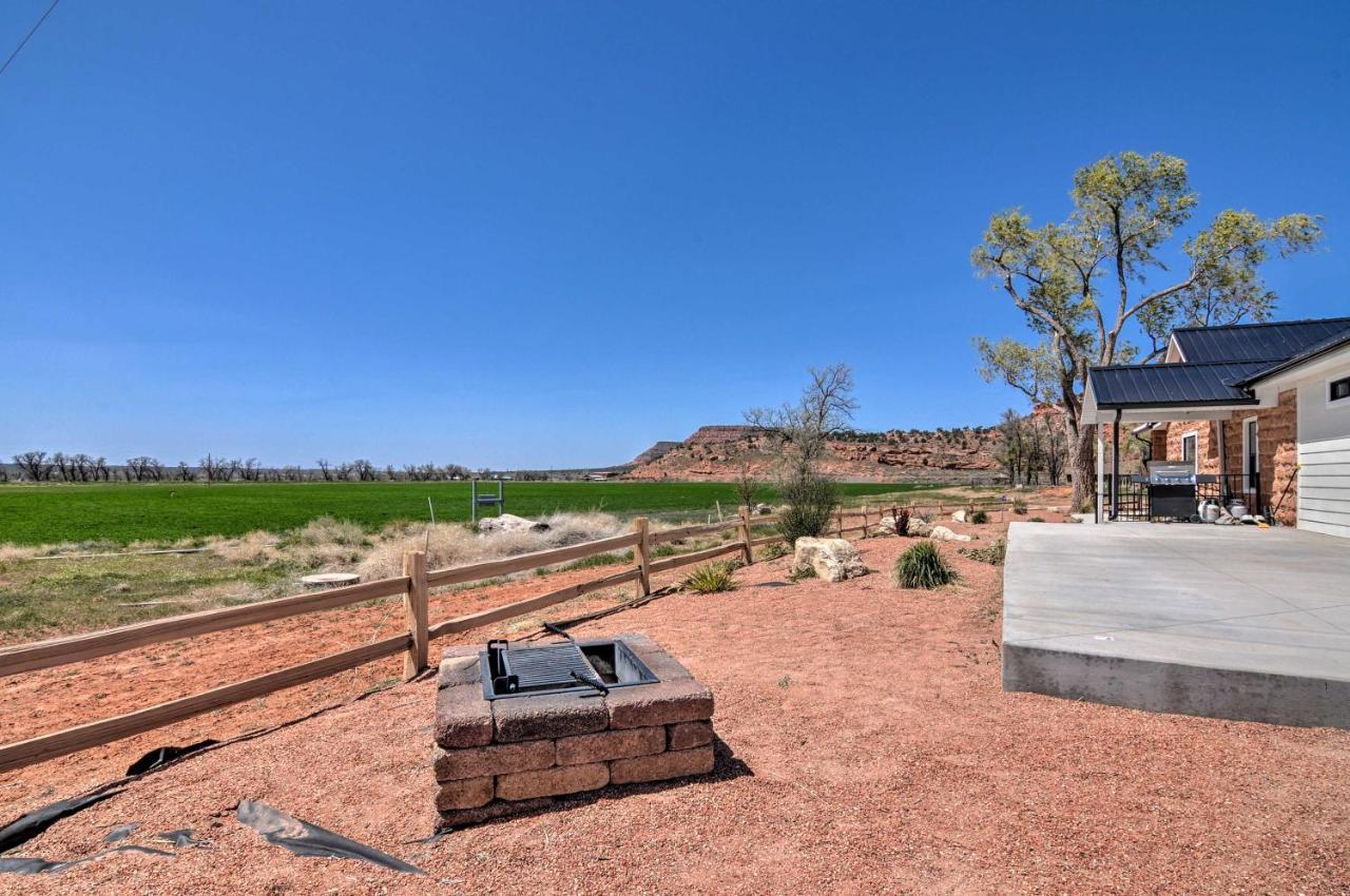 Modern Ranch House With Fire Pit And Valley Views คาแนบ ภายนอก รูปภาพ