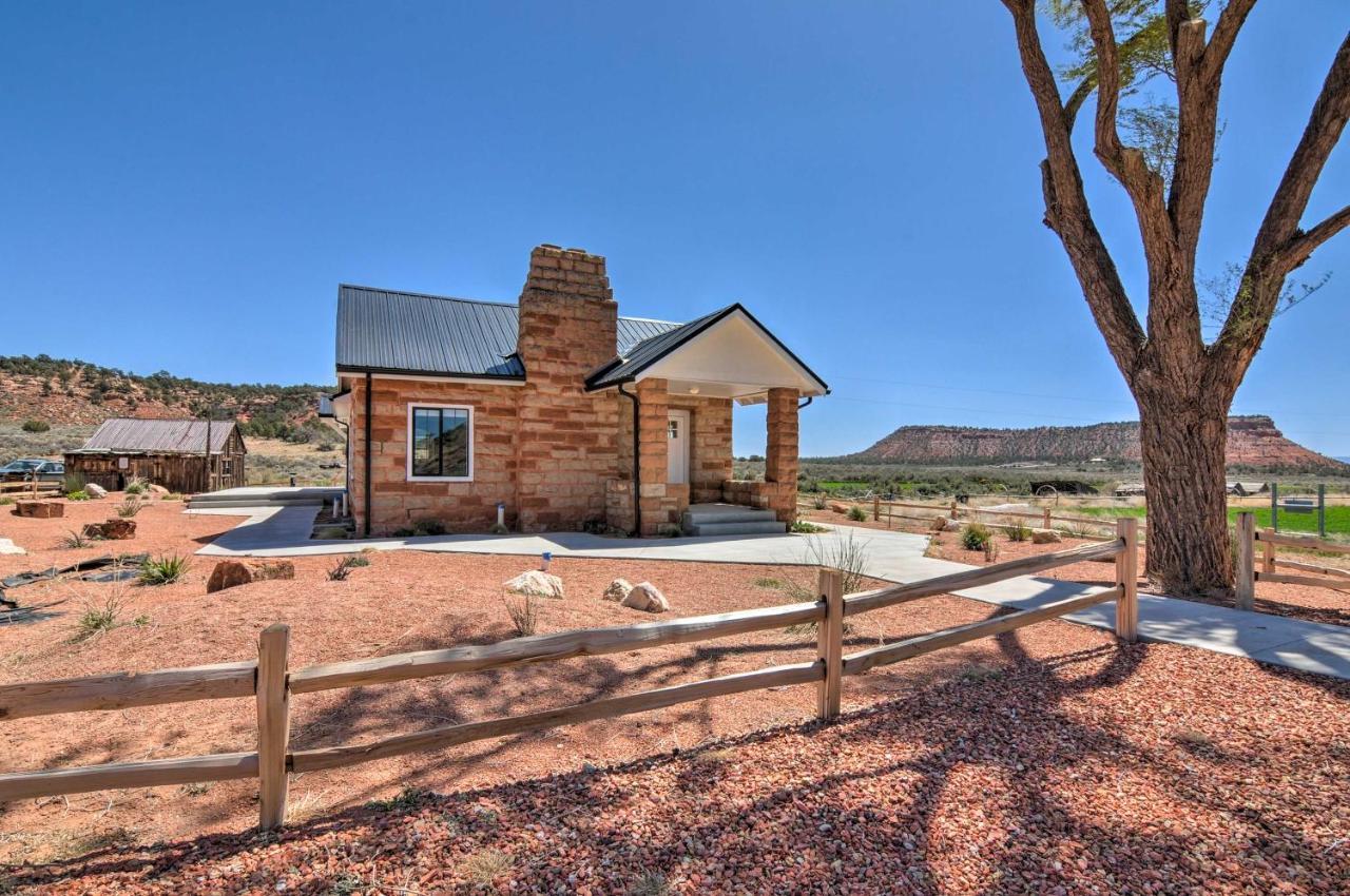 Modern Ranch House With Fire Pit And Valley Views คาแนบ ภายนอก รูปภาพ