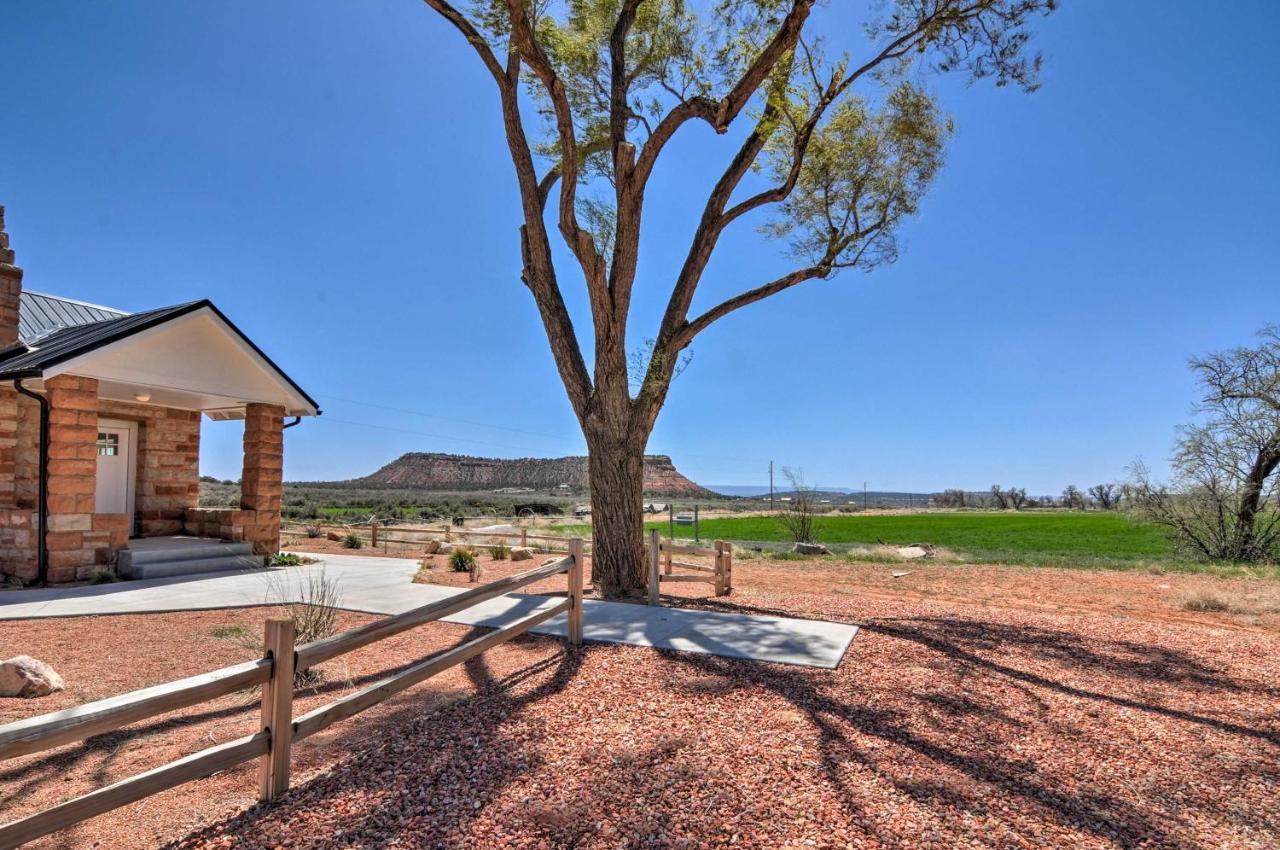 Modern Ranch House With Fire Pit And Valley Views คาแนบ ภายนอก รูปภาพ