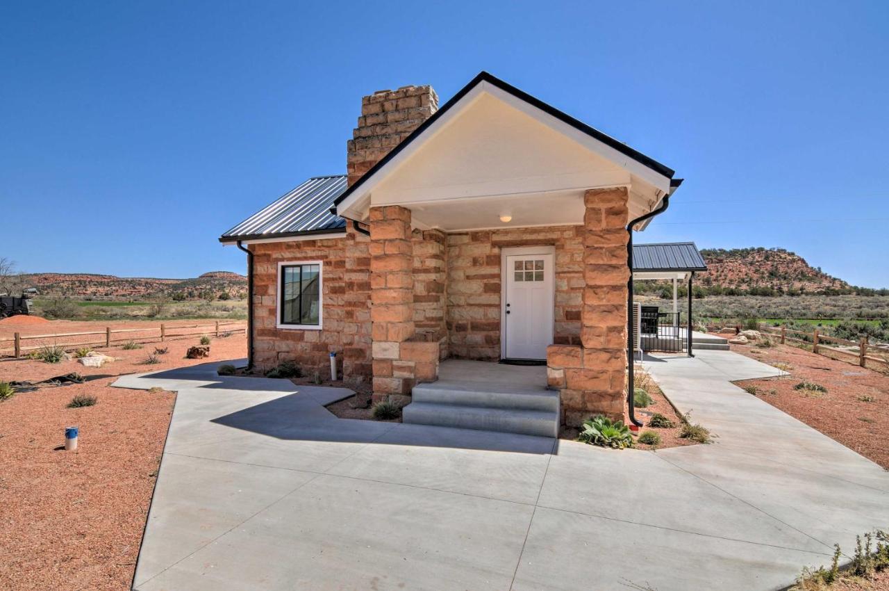 Modern Ranch House With Fire Pit And Valley Views คาแนบ ภายนอก รูปภาพ